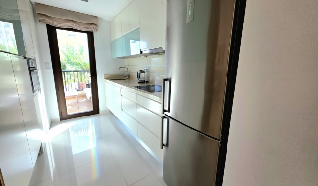 Resale - Apartment - Guardamar