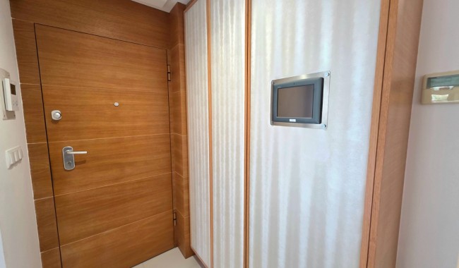 Resale - Apartment - Guardamar