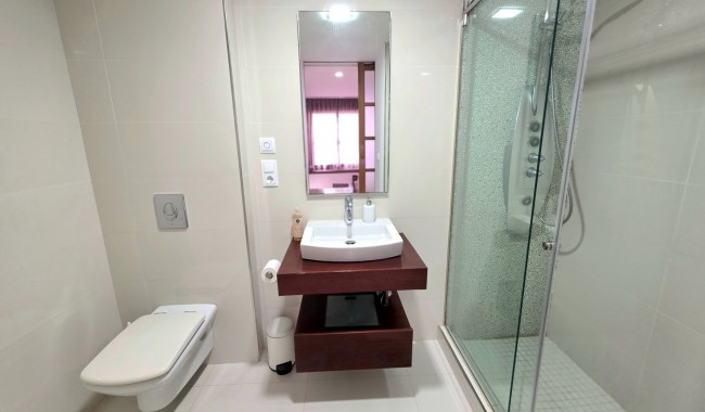 Resale - Apartment - Guardamar