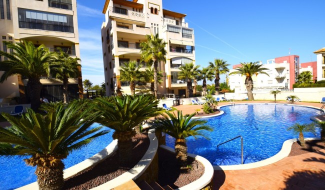 Resale - Apartment - Guardamar