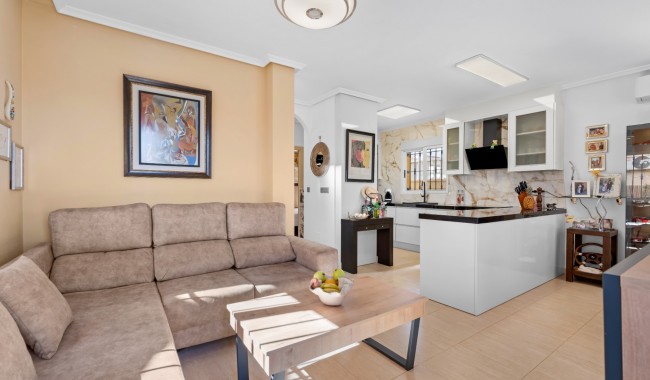 Brukt - Villa - Guardamar - Urb. El Raso