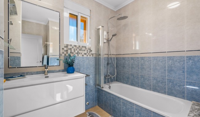 Brukt - Villa - Guardamar - Urb. El Raso