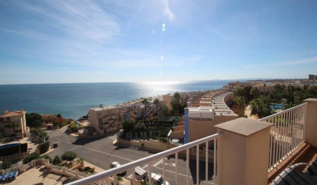 Resale - Apartment - Orihuela Costa - Dehesa de Campoamor
