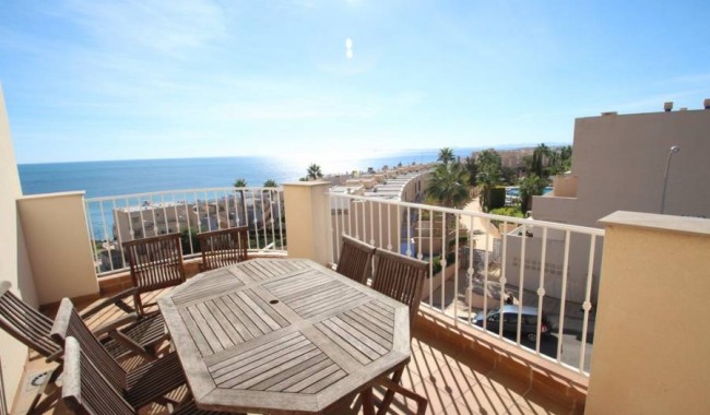 Resale - Apartment - Orihuela Costa - Dehesa de Campoamor