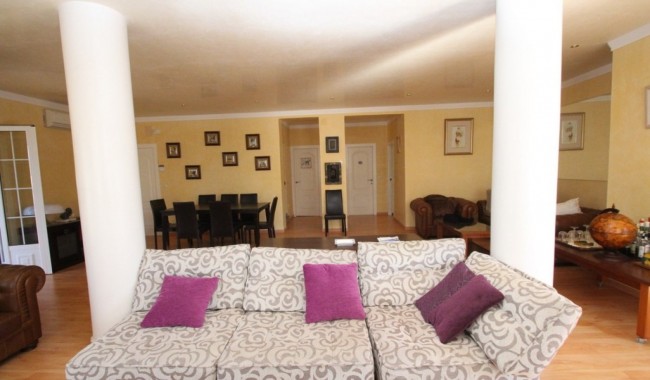 Brukt - Villa - Orihuela Costa - Cabo Roig