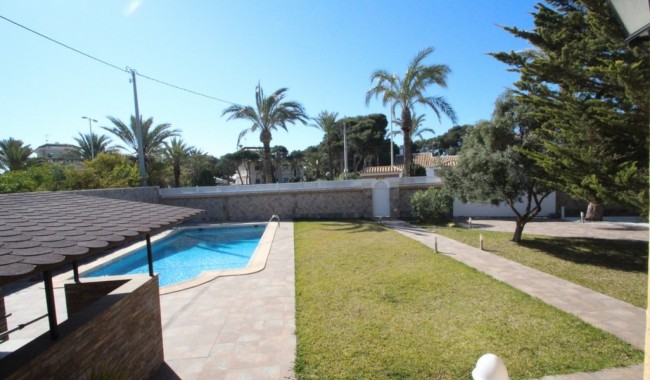 Brukt - Villa - Orihuela Costa - Cabo Roig