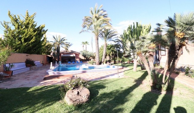 Sprzedaż - Willa - Torrevieja - El Chaparral