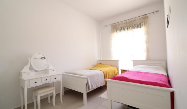Resale - Villa - San Miguel de Salinas - Urbanizaciones