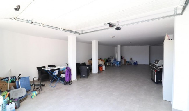 Resale - Villa - San Miguel de Salinas - Urbanizaciones