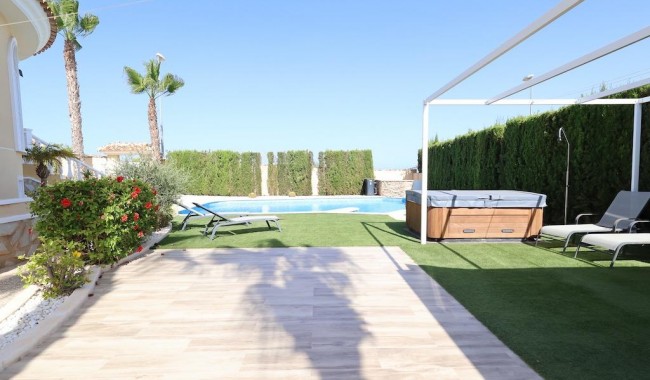 Begagnad - Villa - Ciudad Quesada/Rojales - Doña Pepa