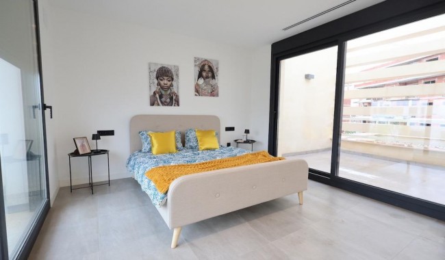 Begagnad - Villa - Los Alcázares - Santa Rosalia Lake and Life Resort