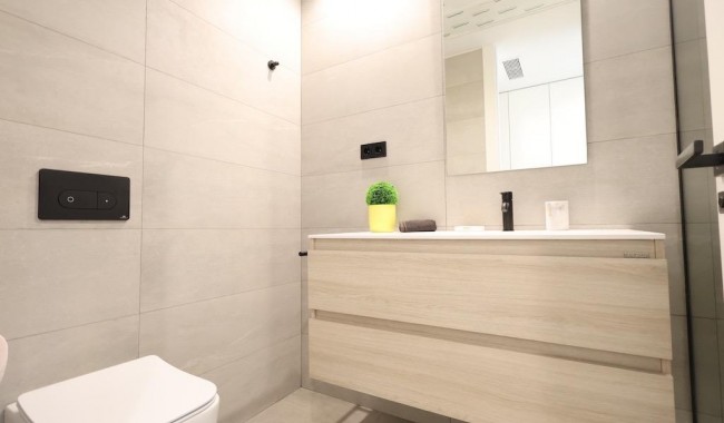 Begagnad - Villa - Los Alcázares - Santa Rosalia Lake and Life Resort