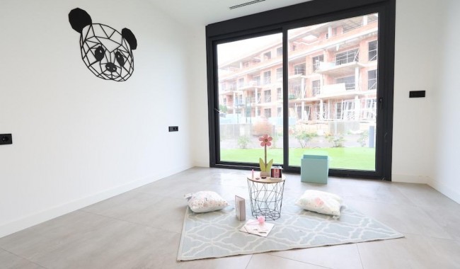 Begagnad - Villa - Los Alcázares - Santa Rosalia Lake and Life Resort