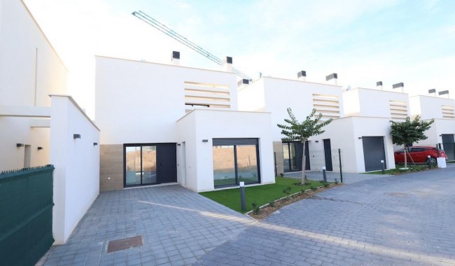 Begagnad - Villa - Los Alcázares - Santa Rosalia Lake and Life Resort