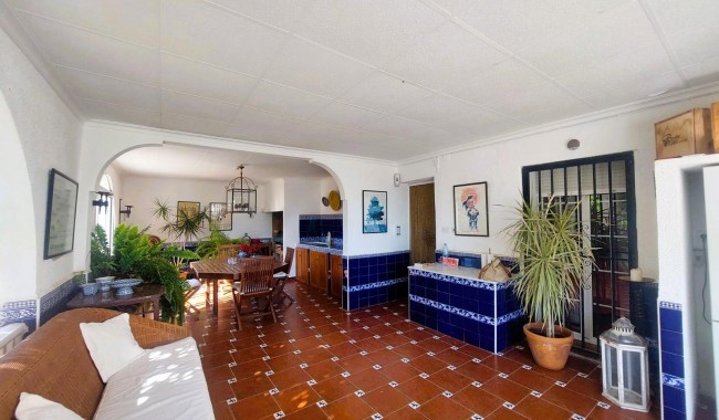 Begagnad - Finca - La Marina