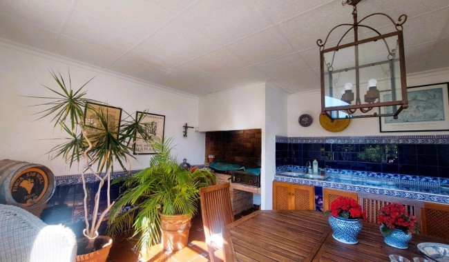 Begagnad - Finca - La Marina