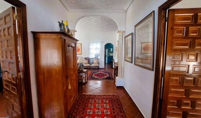 Begagnad - Finca - La Marina