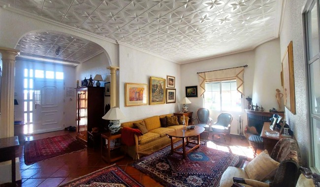 Begagnad - Finca - La Marina