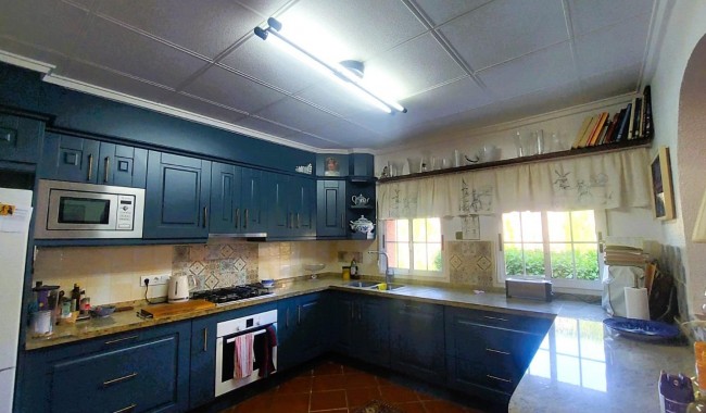 Begagnad - Finca - La Marina