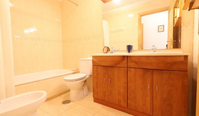 Brukt - Bungalow - Orihuela Costa - Punta Prima
