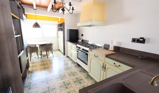 Resale - Villa - Orihuela Costa - Villamartín