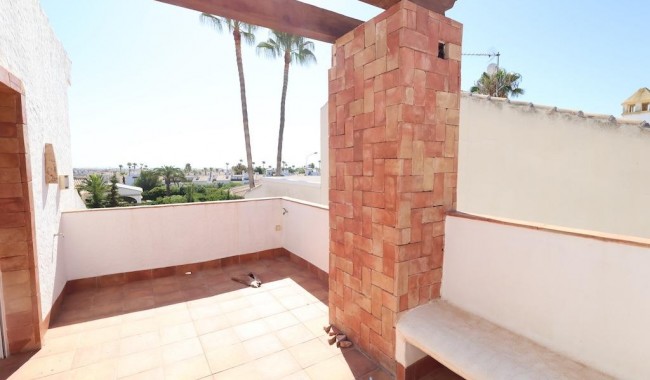 Resale - Villa - Orihuela Costa - Villamartín