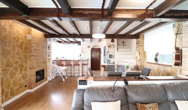 Begagnad - Villa - Orihuela Costa - Cabo Roig