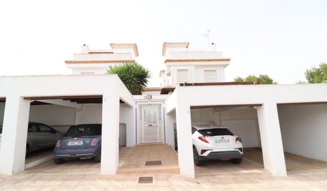 Begagnad - Villa - Orihuela Costa - Cabo Roig