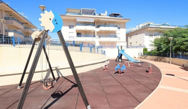 Resale - Apartment - Pilar de La Horadada - Mil Palmeras