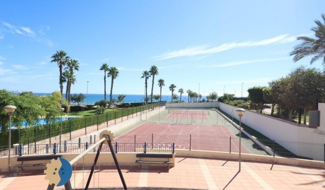 Resale - Apartment - Pilar de La Horadada - Mil Palmeras