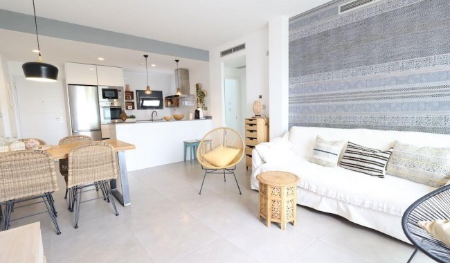 Resale - Bungalow - Pilar de La Horadada - Zona Pueblo