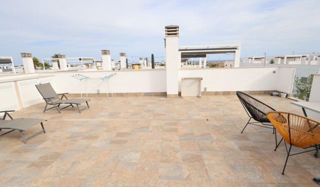 Resale - Bungalow - Pilar de La Horadada - Zona Pueblo