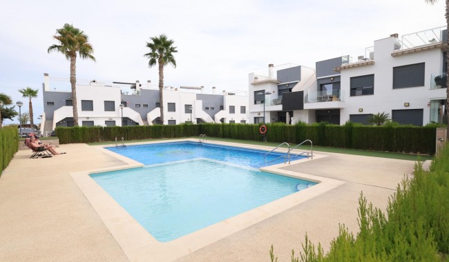 Resale - Bungalow - Pilar de La Horadada - Zona Pueblo