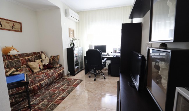 Segunda mano - Villa - Torrevieja - Los Balcones