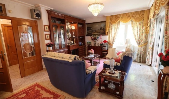 Resale - Villa - Orihuela Costa - Villamartín