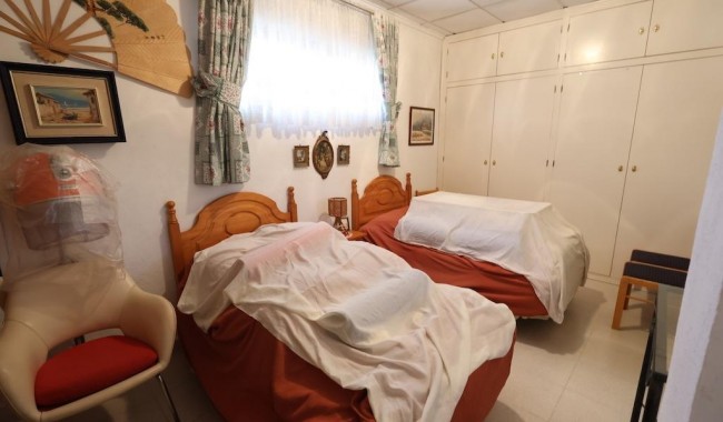 Resale - Villa - Orihuela Costa - Villamartín