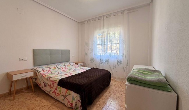 Begagnad - Bungalow - Orihuela Costa - Villamartín-Las Filipinas