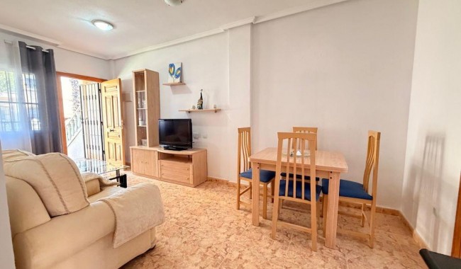 Begagnad - Bungalow - Orihuela Costa - Villamartín-Las Filipinas