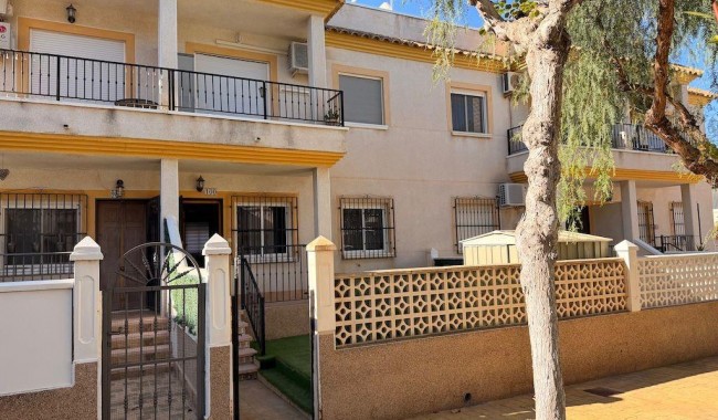 Begagnad - Bungalow - Orihuela Costa - Villamartín-Las Filipinas