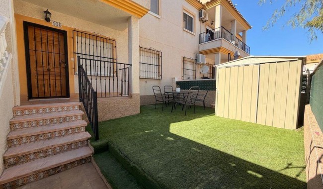 Begagnad - Bungalow - Orihuela Costa - Villamartín-Las Filipinas