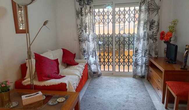 Sprzedaż - Apartament - Rafal