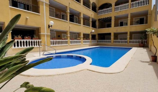 Sprzedaż - Apartament - Rafal