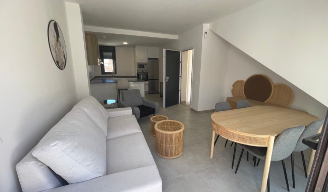 Resale - Apartment - Orihuela Costa - PAU 26