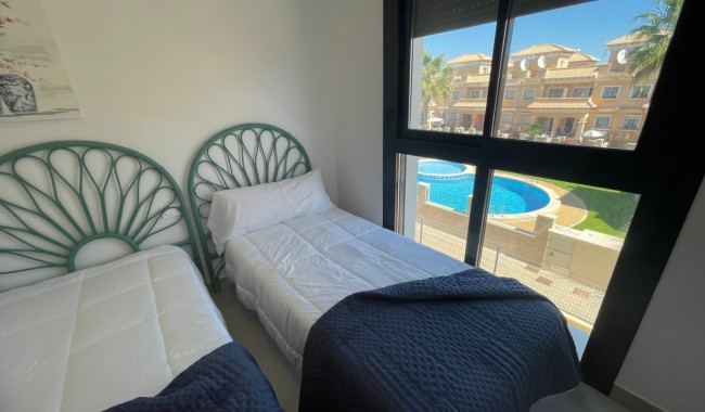 Resale - Apartment - Orihuela Costa - PAU 26