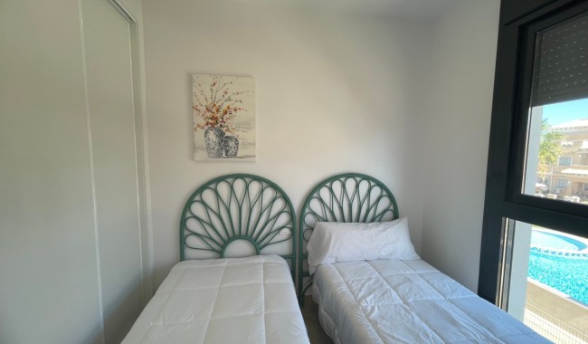 Resale - Apartment - Orihuela Costa - PAU 26