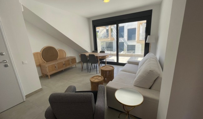 Resale - Apartment - Orihuela Costa - PAU 26