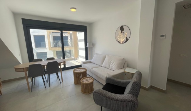 Resale - Apartment - Orihuela Costa - PAU 26