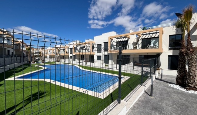 Resale - Apartment - Orihuela Costa - PAU 26
