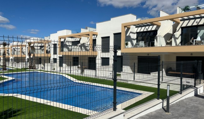 Resale - Apartment - Orihuela Costa - PAU 26