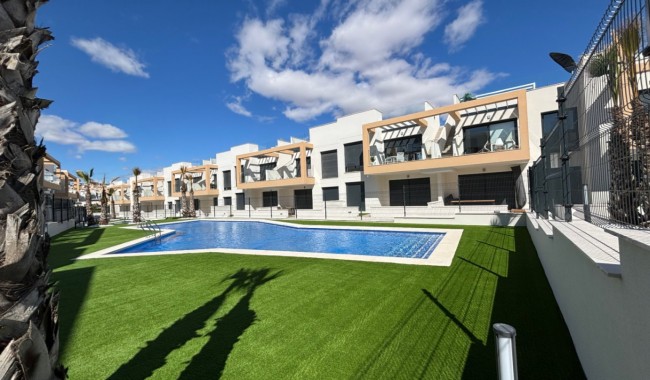 Resale - Apartment - Orihuela Costa - PAU 26